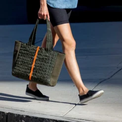 Amelia Tote - Camo Green 16 Amelia Tote - Camo Green -Sport Play Mode FLYTE 04 CAMO LIFESTYLE 1